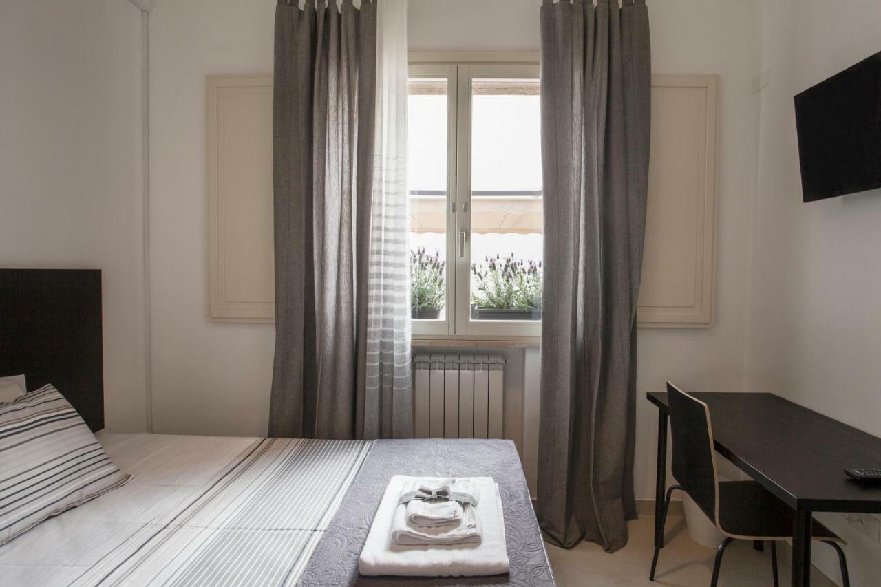 Last Minute Rooms Lecce Zewnętrze zdjęcie